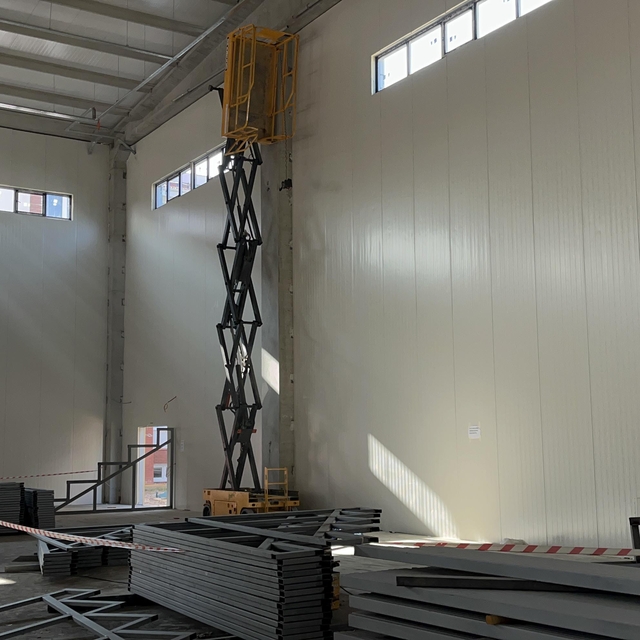 Vincin sepetinden düşen işçi öldü