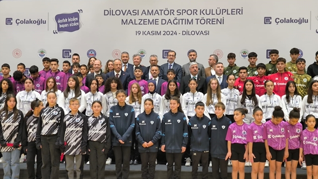 Dilovası'nda 450 amatör sporcuya malzeme dağıtıldı