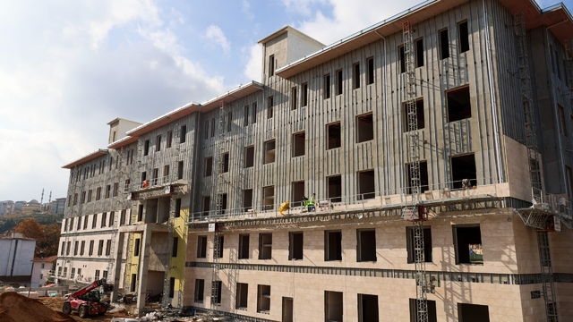 Valilik binası "Bilecik beji mermer"le kentin kimliğini yansıtacak