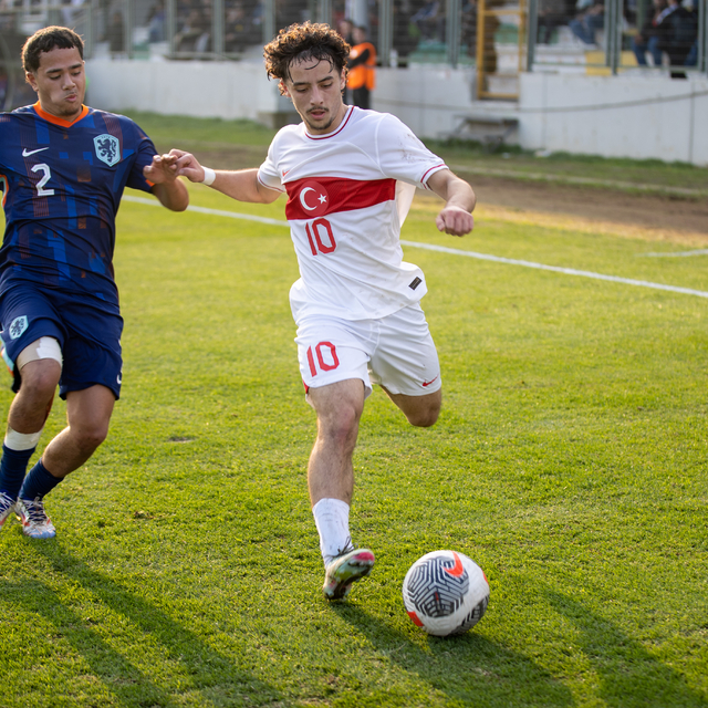 18 Yaş Altı Milli Futbol Takımı, hazırlık maçında Hollanda ile berabere kal...