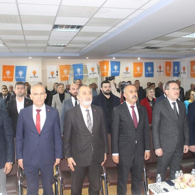 AK Parti Ağlı İlçe Başkanlığına yeniden Ersoy seçildi