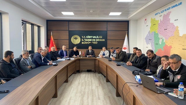 Siirt'te avlak sahalarının kiralanmasına ilişkin bilgilendirme toplantısı yapıldı