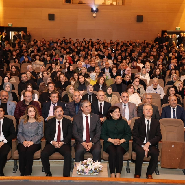 Karabük'te uyuşturucu ve bağımlılıkla mücadele toplantısı yapıldı