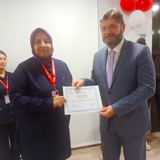 Osmaniye Devlet Hastanesine "Anne Dostu Hastane" ödülü verildi