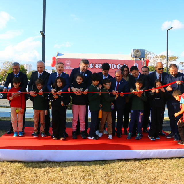 Antalya'nın ilk "Çocuk Hakları Durağı" açıldı