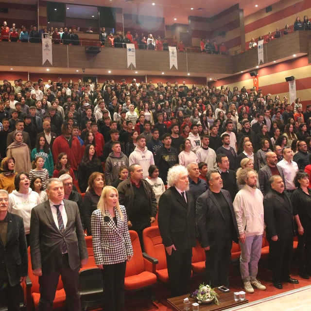 Muğla'da Zeytin Çiçeği Ulusal Kısa Film Yarışması ödülleri sahiplerini buld...