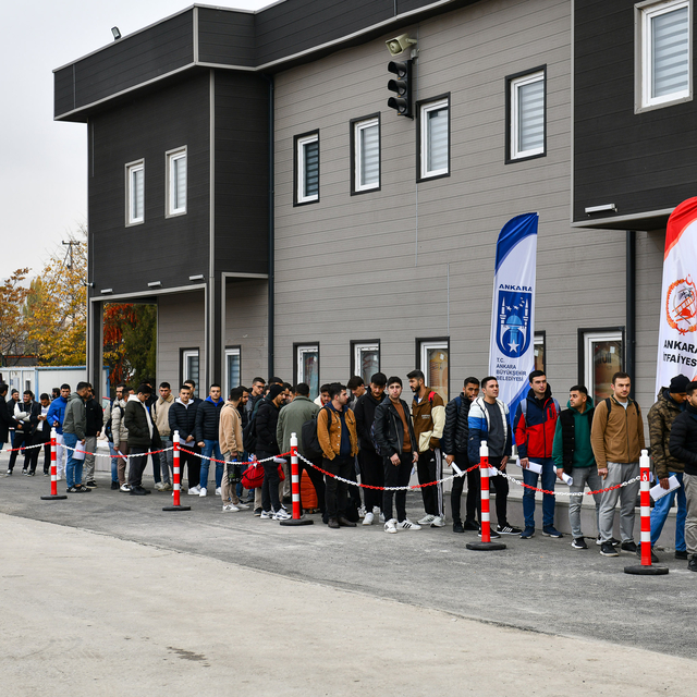 Ankara Büyükşehir Belediyesi 300 itfaiye memuru alacak