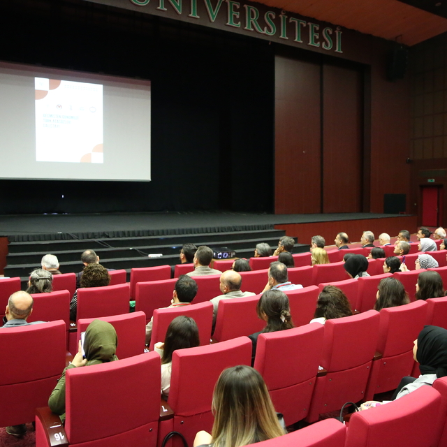 Adana'da "Geçmişten Günümüze Türk Atasözleri Çalıştayı" başladı