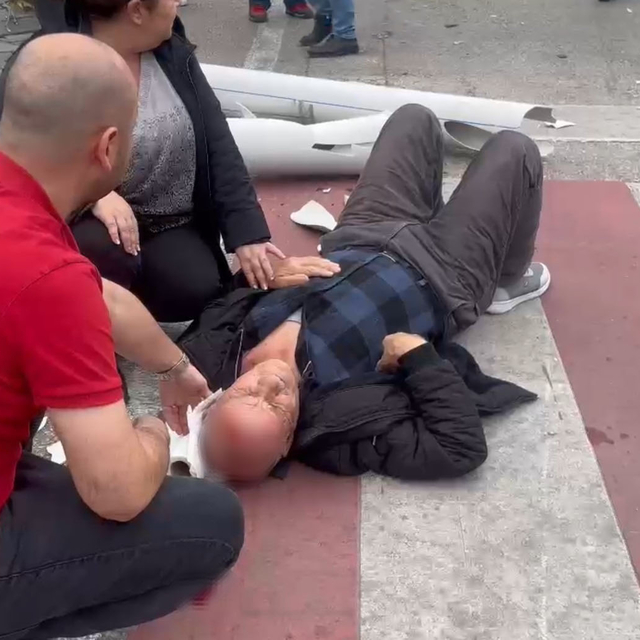 Bursa'da lodos yaşamı olumsuz etkiledi (2)