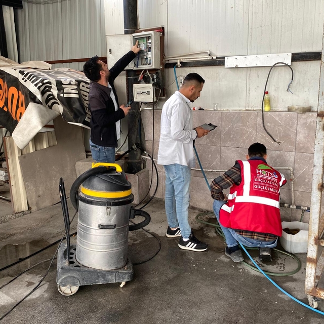 İskenderun'da otopark ve oto yıkamacılar denetlendi