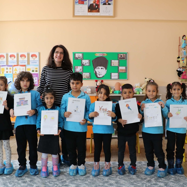 İlk okudukları kitap, kendilerinin yazdığı oldu