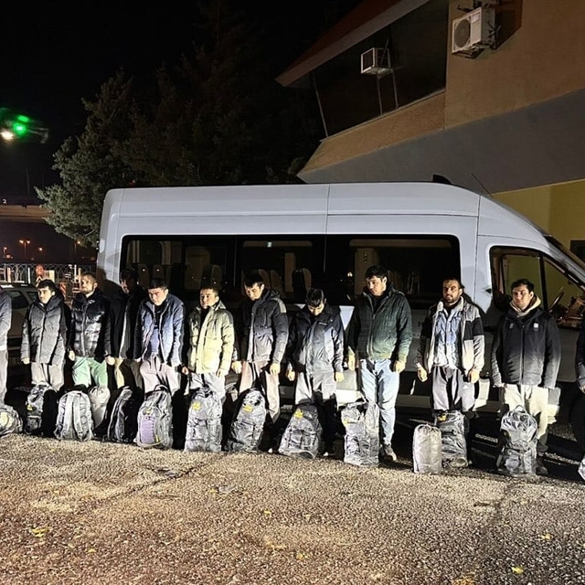 Tekirdağ'da 21 düzensiz göçmen yakalandı