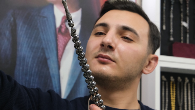 Çankırılı genç girişimci dedesinden gelen tespih merakını mesleğe dönüştürdü