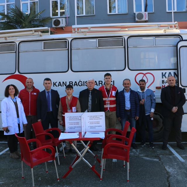 Of'ta kan bağışı kampanyası düzenlendi