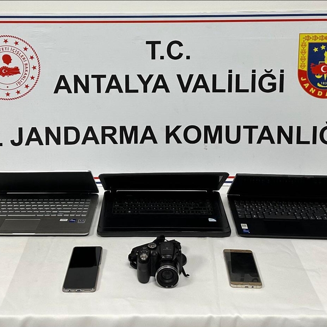 Antalya'da kamu kurumundan hırsızlık yapan zanlı tutuklandı