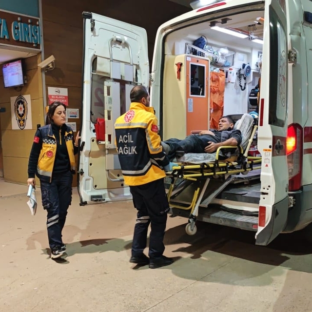 İnegöl'de otomobilin çarptığı bisiklet sürücüsü yaralandı