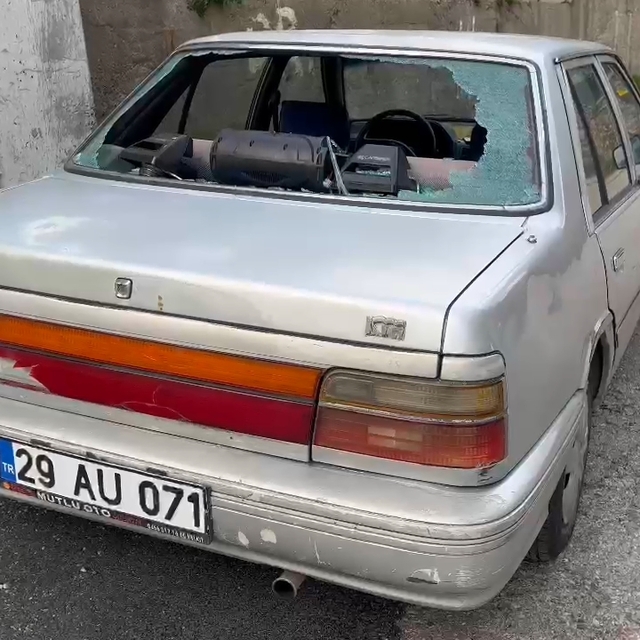 Bursa'yı lodos vurdu; itfaiye 128 ihbara müdahale etti