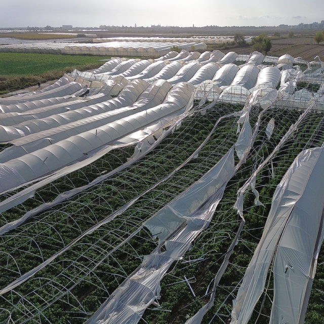 Hortum, 100 dönüm alan üzerine kurulu serayı yıktı