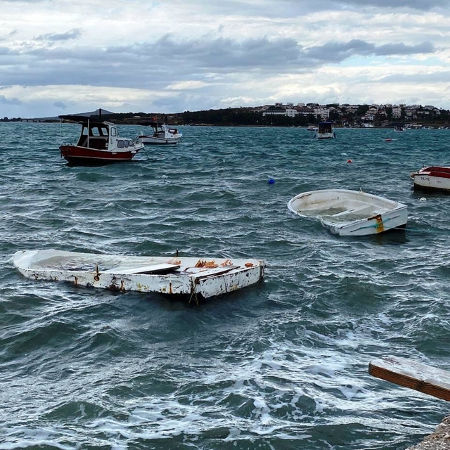 Kuzey Ege'de lodos etkili oldu