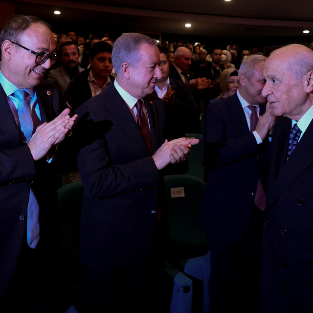 MHP, Öğretmenler Günü'nü "Fedakarlığın Sesi: Depremde Öğretmen Olmak" temal...