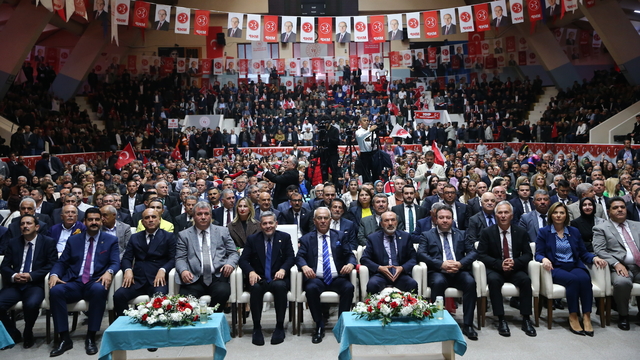 Adana'da "Bir ve Birlikte Hilal'e Doğru Türkiye" toplantısı düzenlendi