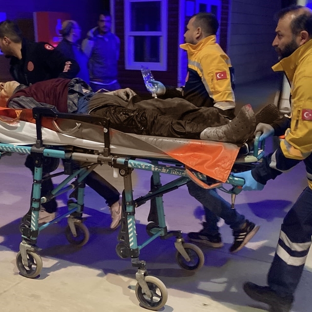 Harçlık vermeyen dedesini bıçakla öldüren şüpheli adliyede (3)