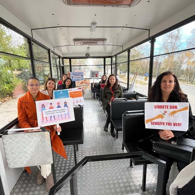 Edirne'de kadın muhtarlar, kadına yönelik şiddete dikkat çekti