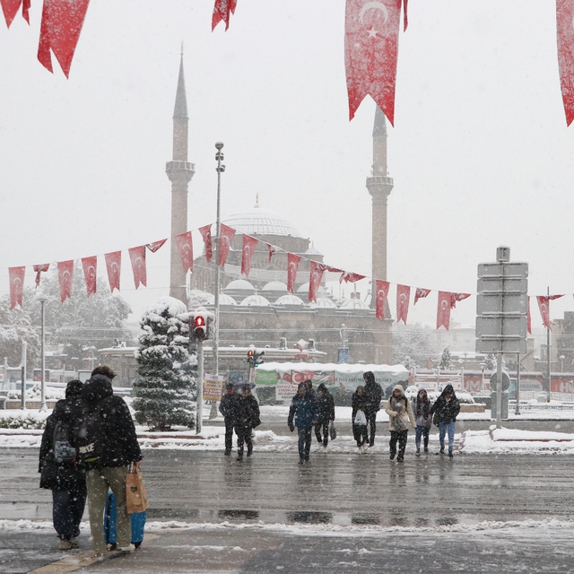 İç Anadolu'da kar etkili oluyor