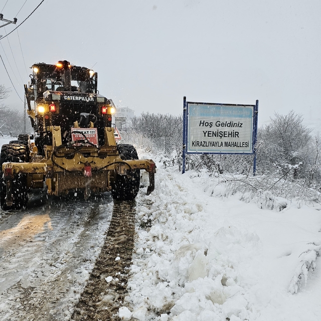 Uludağ'da kar kalınlığı 40 santimetreye ulaştı (2)