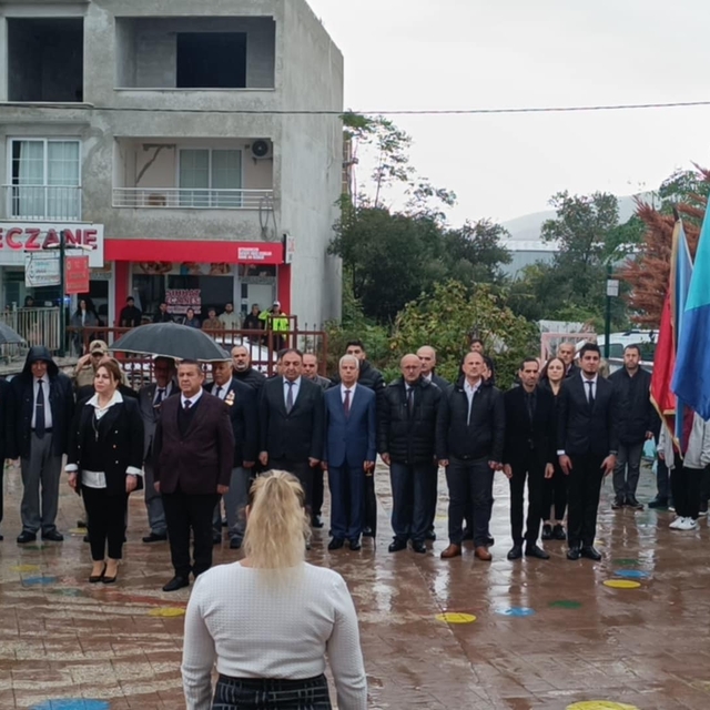 Adana, Mersin ve Hatay'ın ilçelerinde Öğretmenler Günü kutlandı