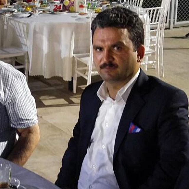 Sokakta tartıştığı imamı bıçakla öldürdü