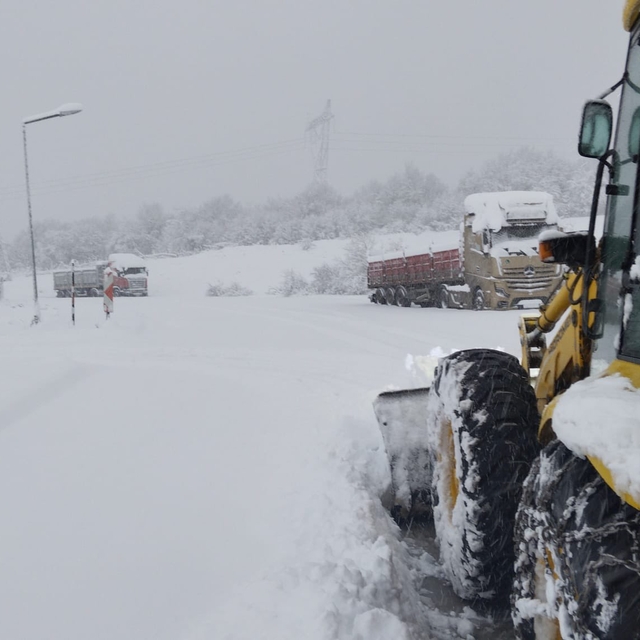 Samsun Valiliği, eğitime 1 gün ara verilen ilçeleri duyurdu (2)