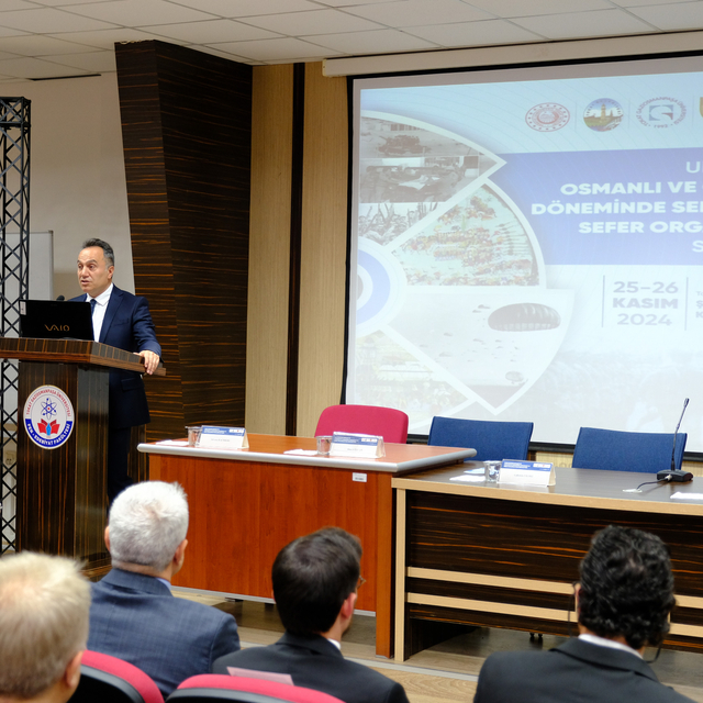 TOGÜ'de "Uluslararası Osmanlı ve Cumhuriyet Döneminde Seferberlik ve Sefer...