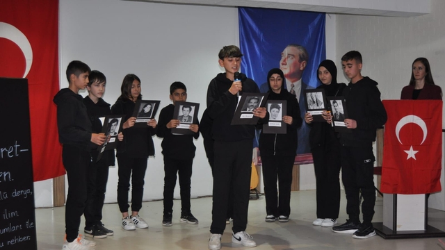 Laçin'de Öğretmenler Günü kutlandı