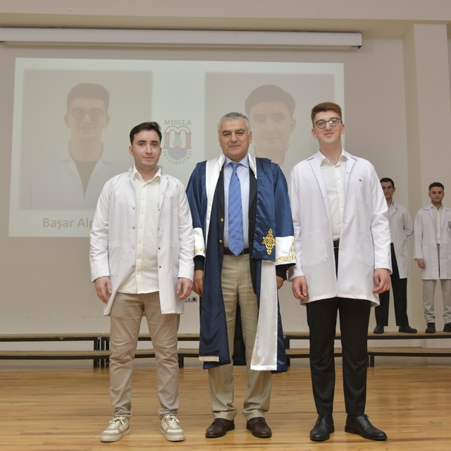 Muğla'da diş hekimi adayları için "beyaz önlük" töreni yapıldı