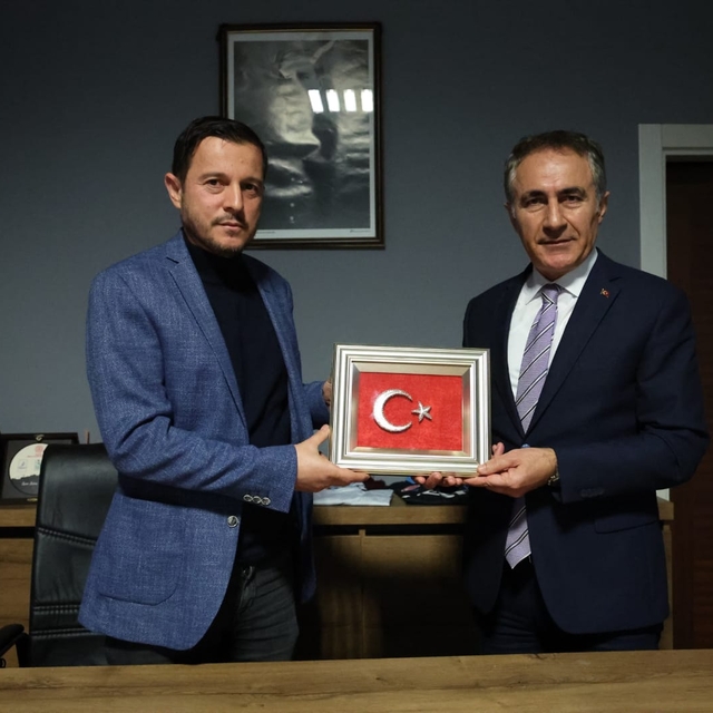 Trabzon Gençlik ve Spor Müdürü Arıcıoğlu'ndan TSYD Trabzon Şubesi'ne ziyare...