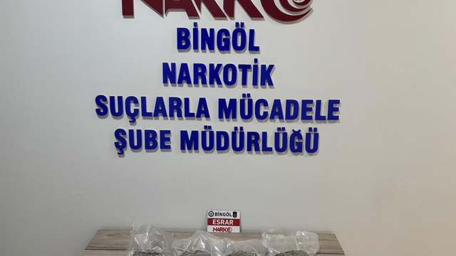 Bingöl'de 2 kilo 86 gram skunk ele geçirildi