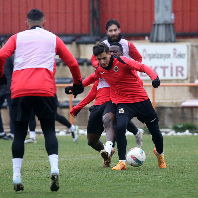 Gençlerbirliği yeni haftanın hazırlıklarına başladı