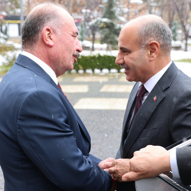 İçişleri Bakan Yardımcısı Aktaş, Çorum Valisi Çalgan'ı ziyaret etti