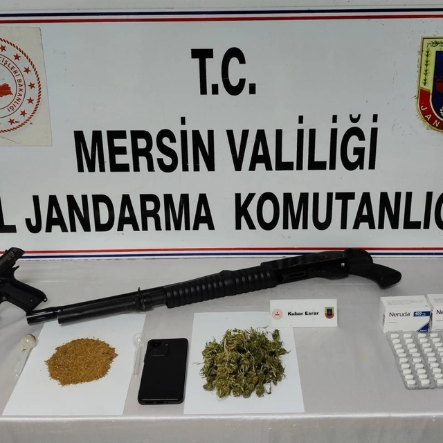 Mersin'de uyuşturucu operasyonunda 4 şüpheli yakalandı