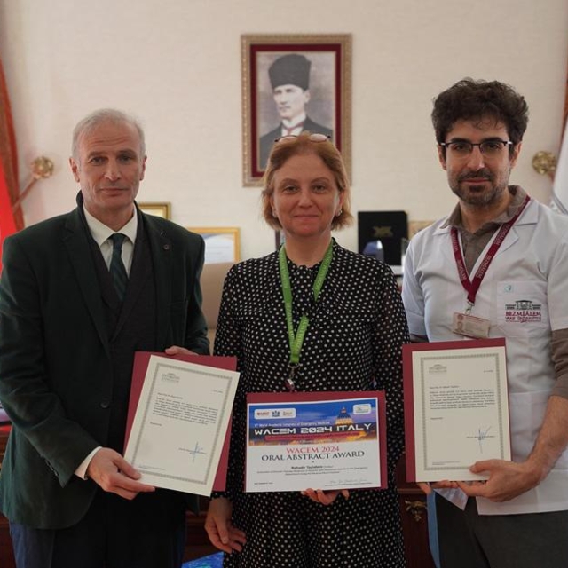 Dünya Acil Tıp Kongresi'nden Türk doktorlara iki ödül