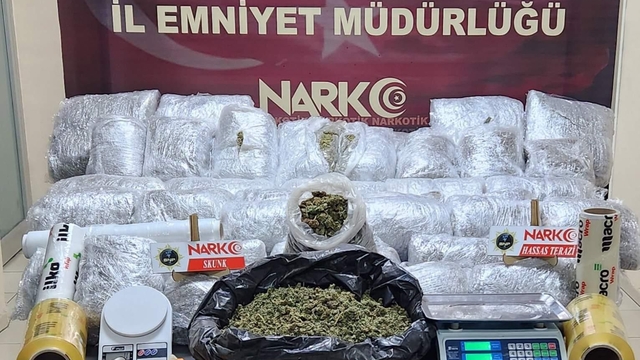 Batman'da 52 kilo 700 gram skunk ele geçirildi