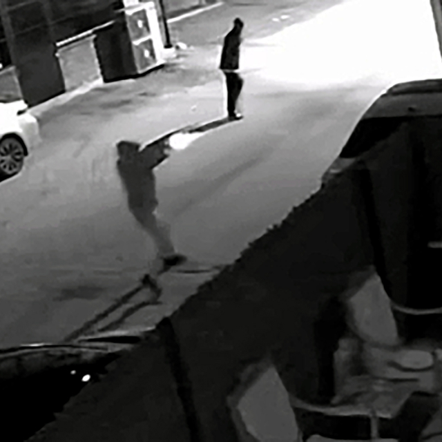 İş yerine silahlı saldırı düzenleyenleri ihbar edene 300 bin lira ödül vere...