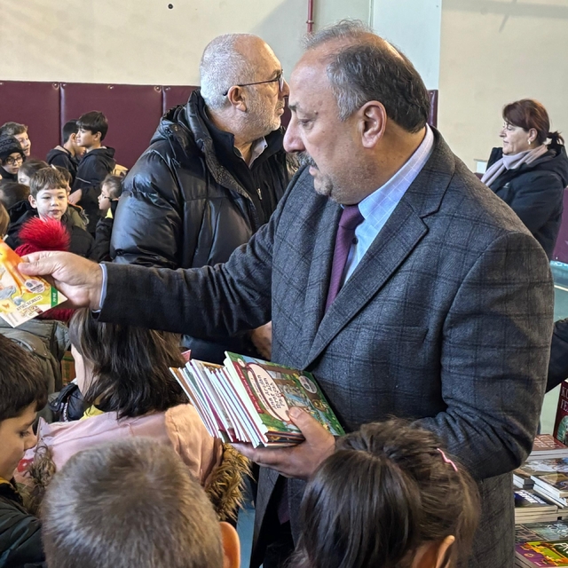 Salıpazarı'nda 7. Çocuk Kitap Günleri başladı