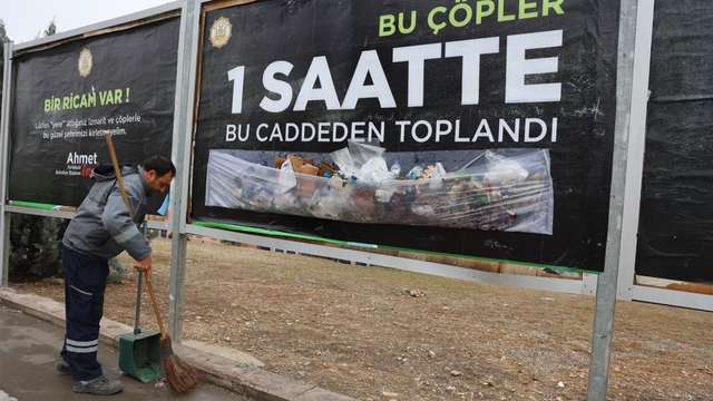 Kırıkkale Belediyesinden "çöplü bilboard" ile çevre temizliği uyarısı