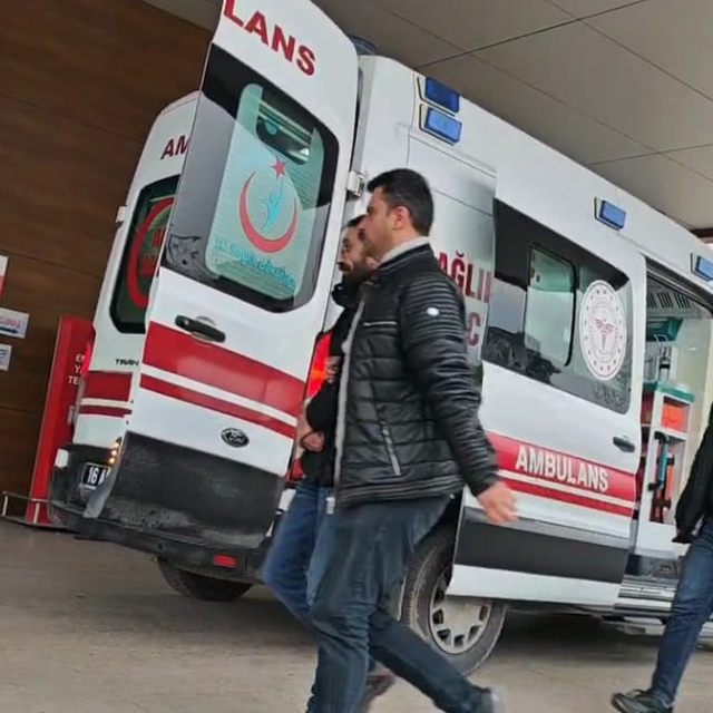 İnegöl'de kesinleşmiş hapis cezaları bulunan 2 hükümlü yakalandı