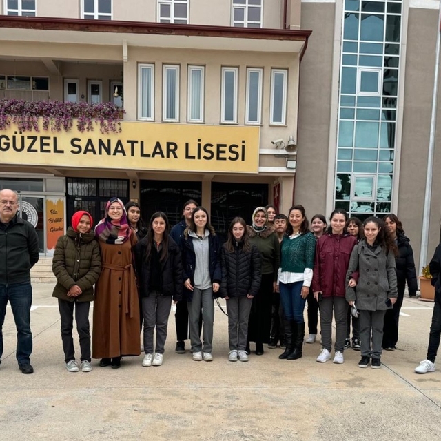 Eldivanlı ortaokul öğrencileri, Çankırı'da bulunan liseleri ziyaret etti