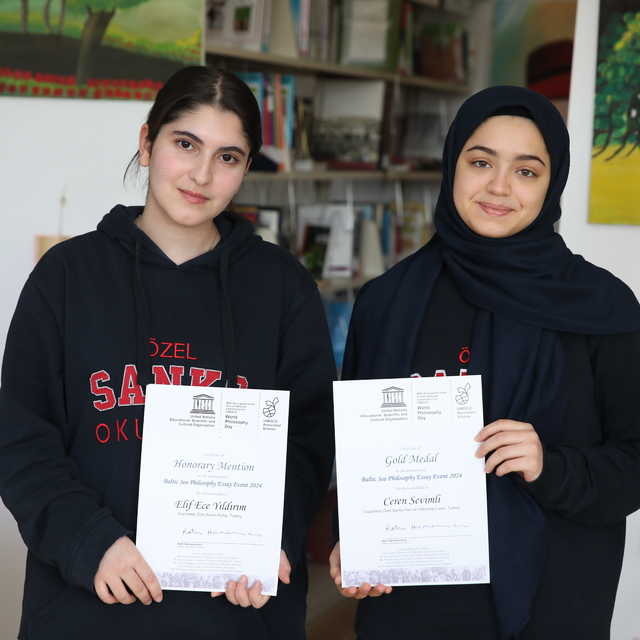 SANKO'lu öğrencilerin Felsefe Deneme Yarışmasındaki başarısı