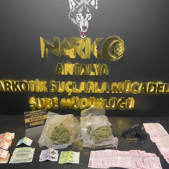 Antalya'da uyuşturucu operasyonlarında yakalanan 22 kişi tutuklandı