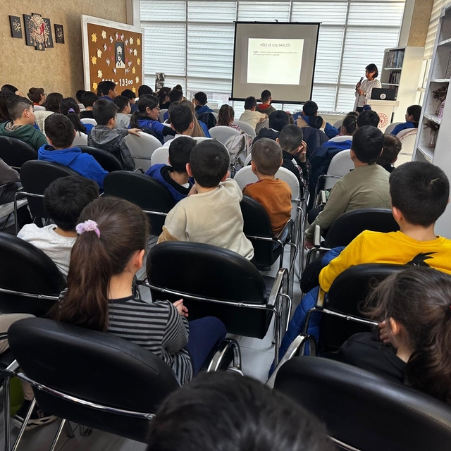 Bafra'da öğrencilere ağız ve diş sağlığı konusunda eğitim verildi